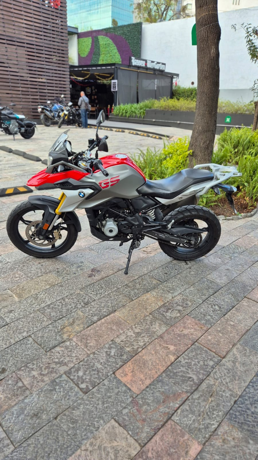 BMW - G310GS